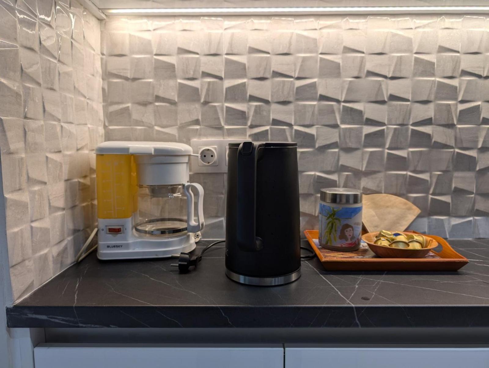 Luxury & Spacious Apartment In 아테네 외부 사진